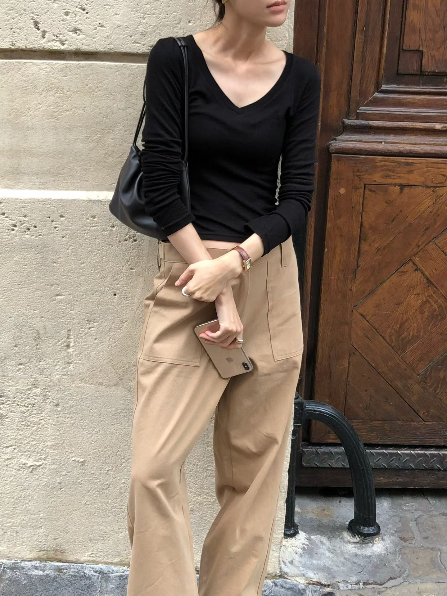 V-neck crop tee