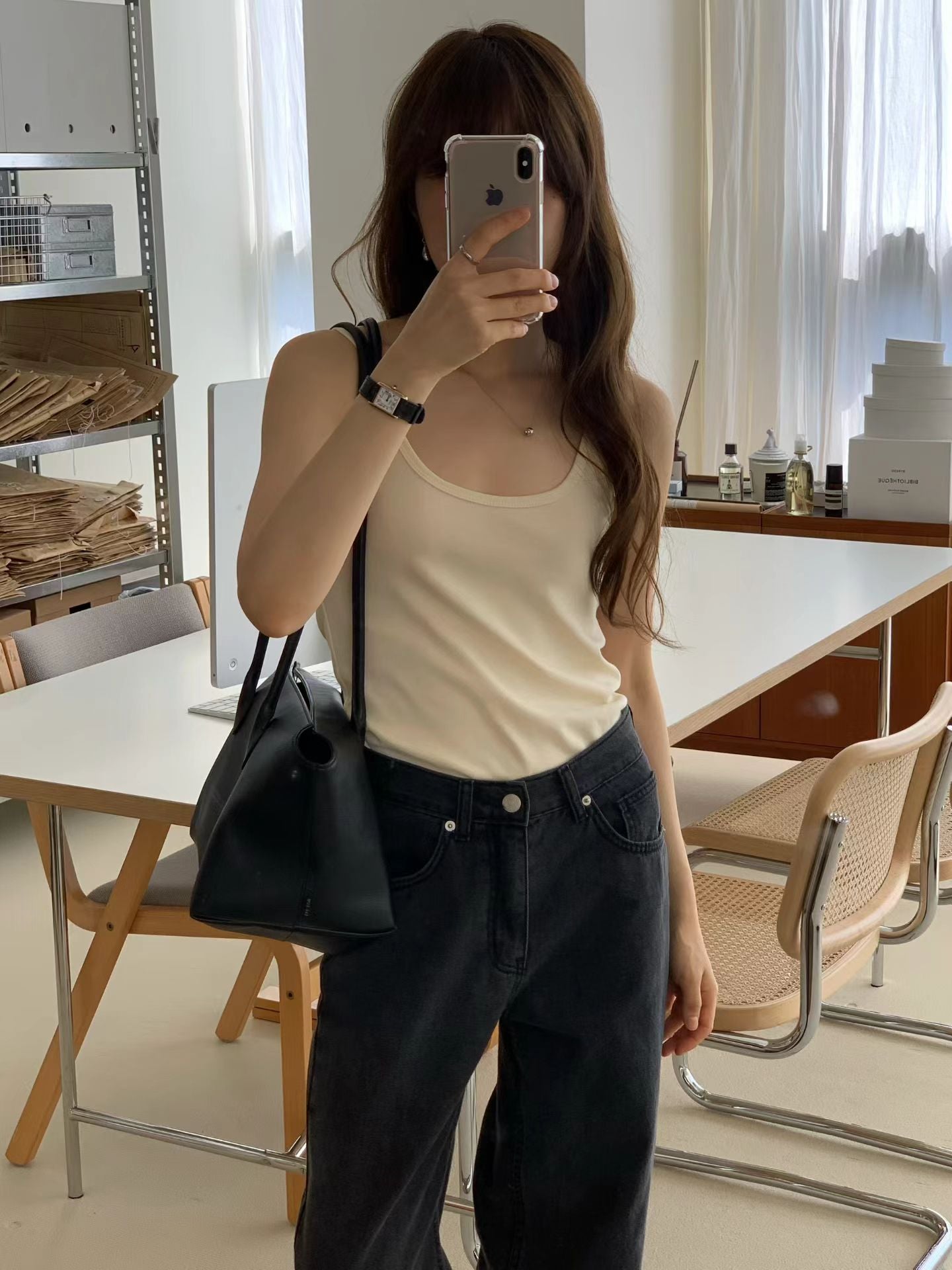Clean sleeveless