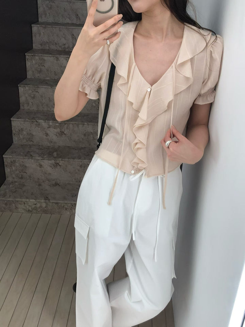 Frill ruffle blouse