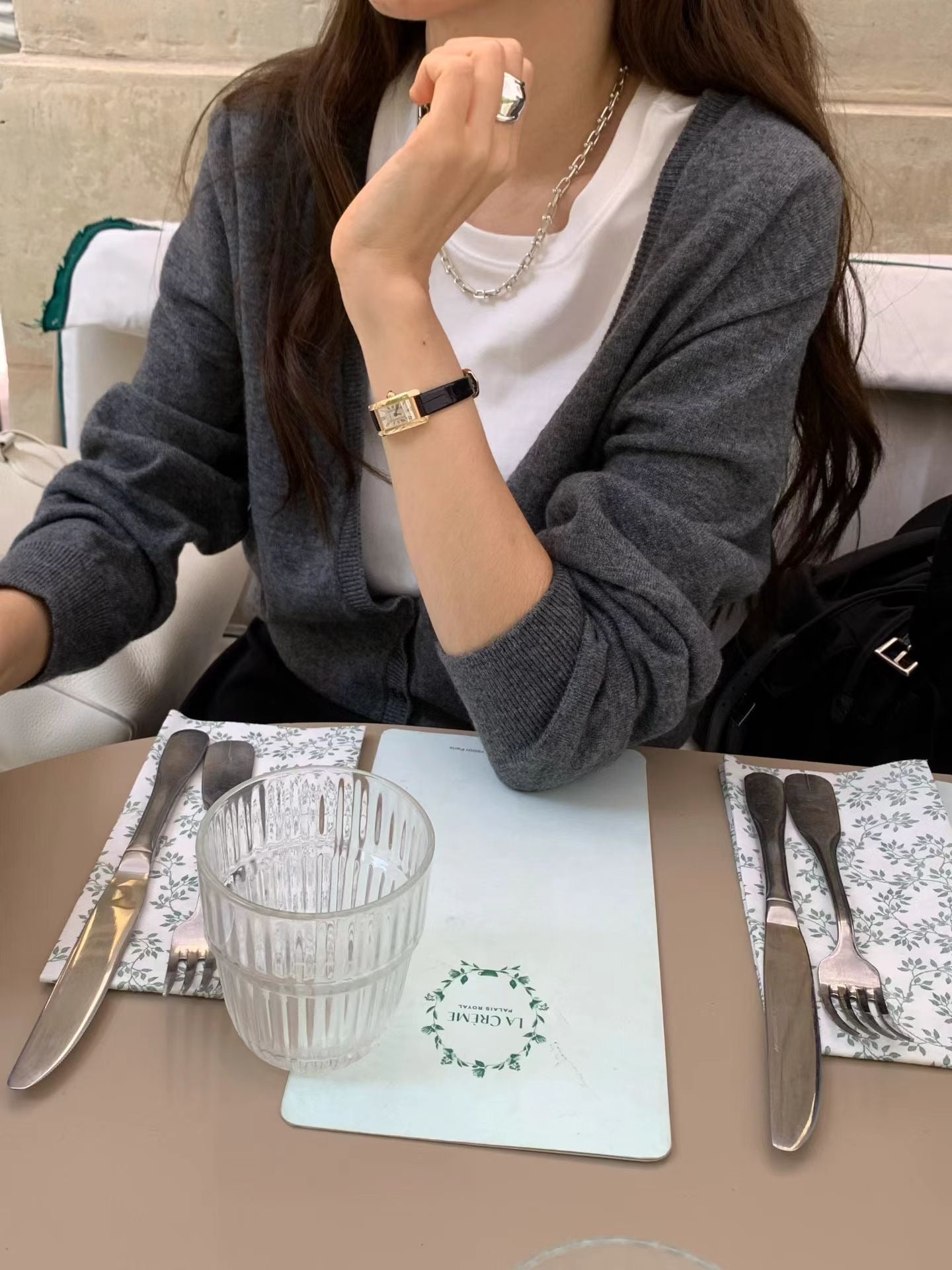 Mia deep v wholega cardigan