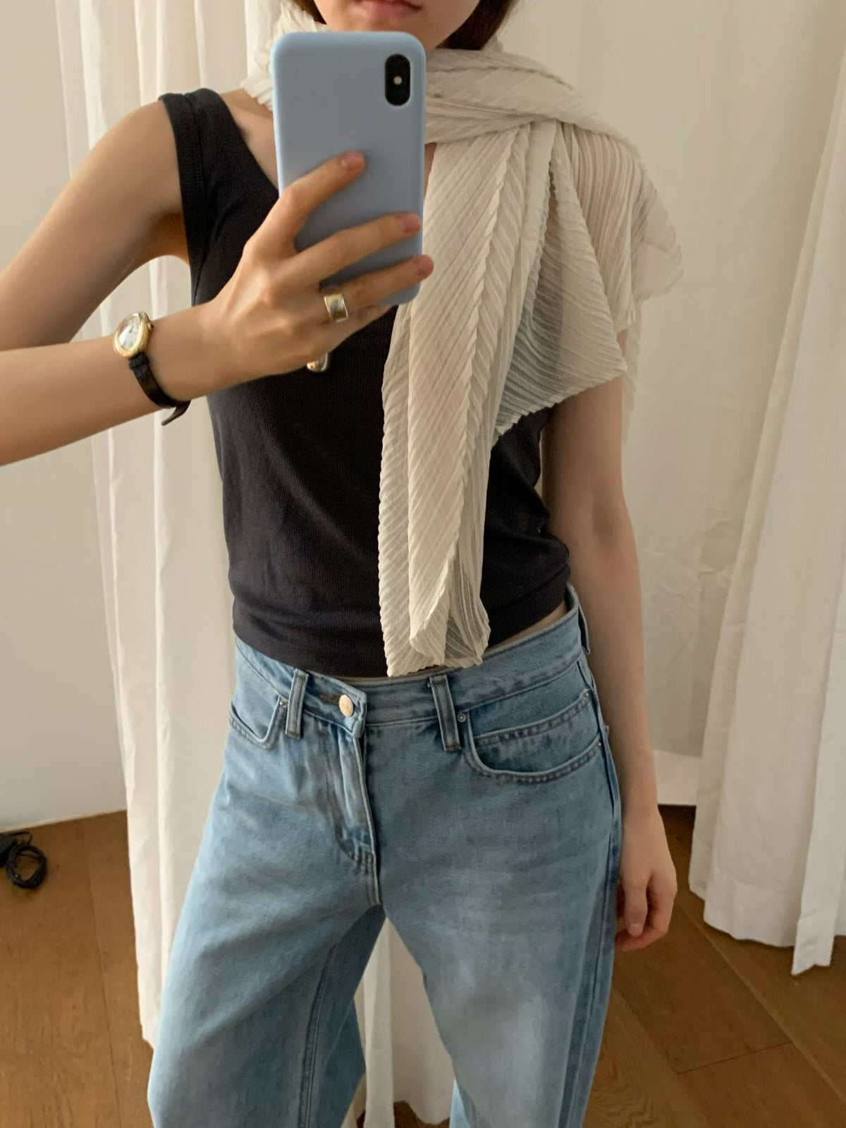 Pleats muffler