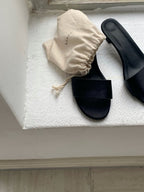 Satin mule