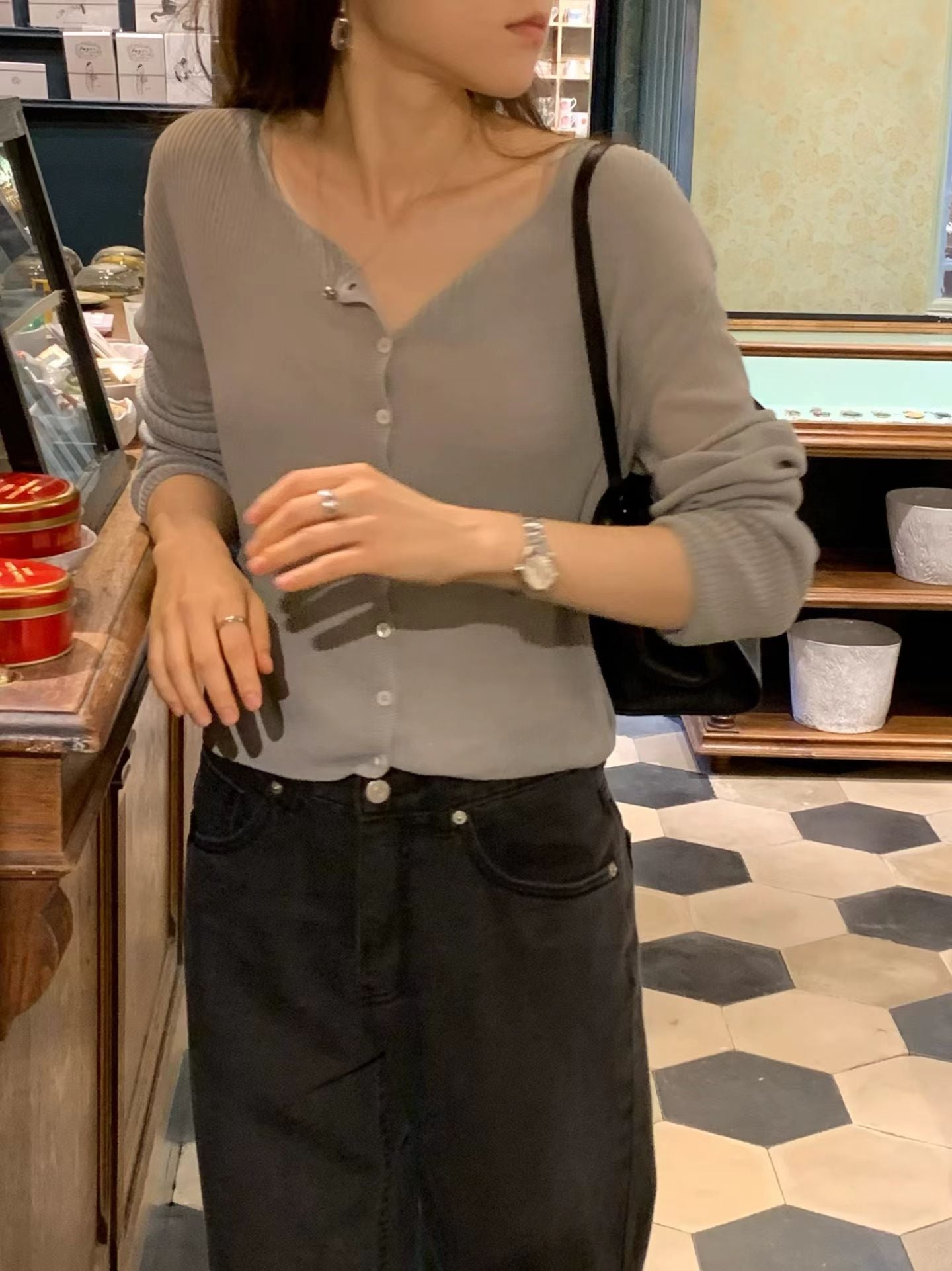 Lily square golgi cardigan