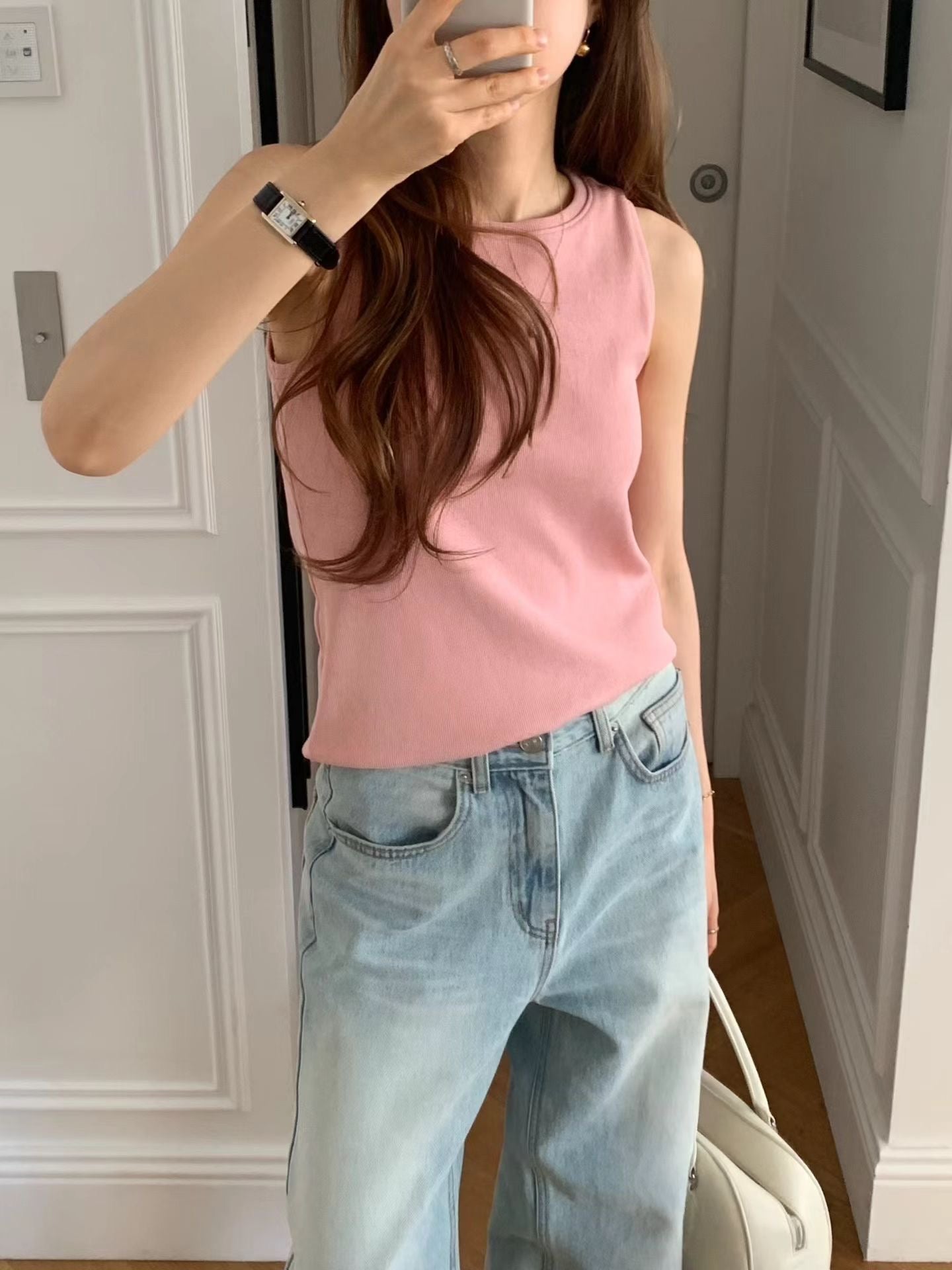 Salt sleeveless tee
