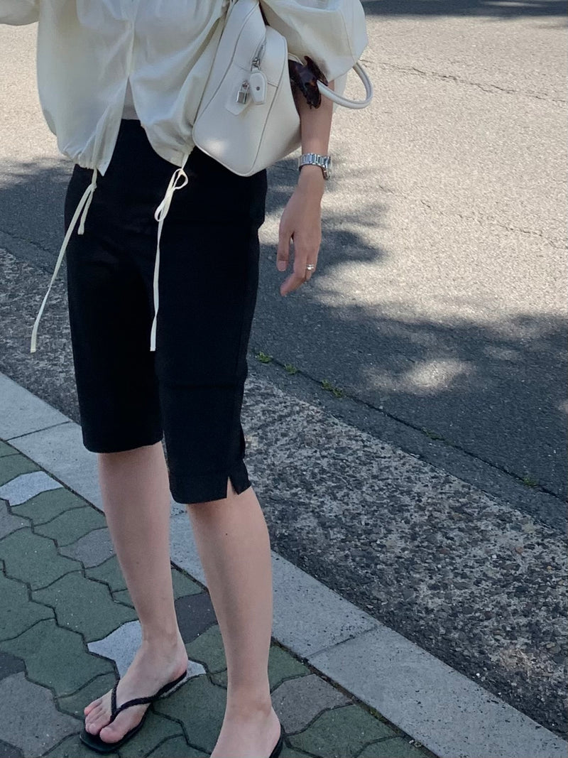 Mono capri pants