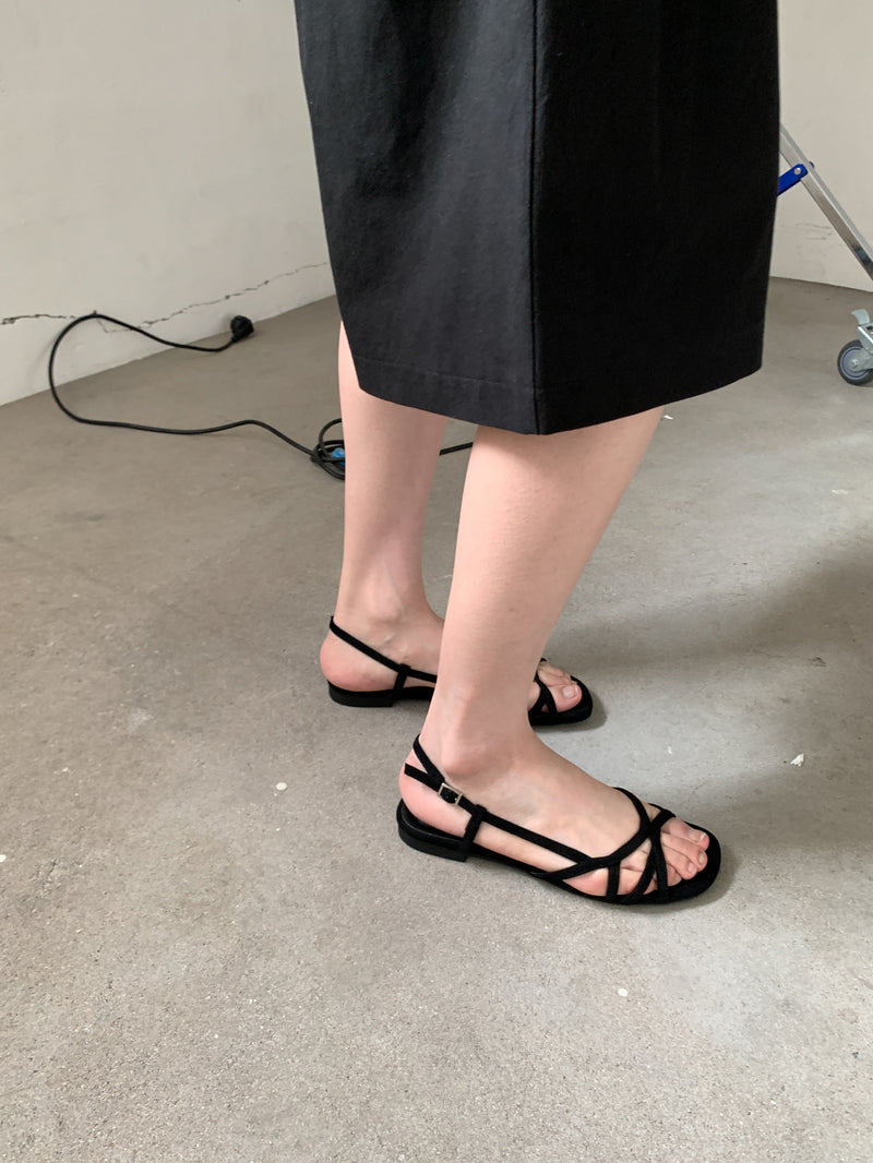 Nuance velvet line sandal