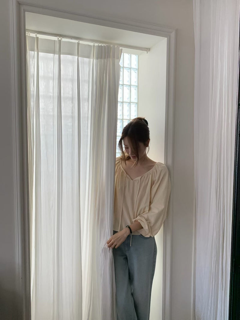 V shirring blouse