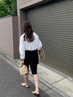 Mono capri pants