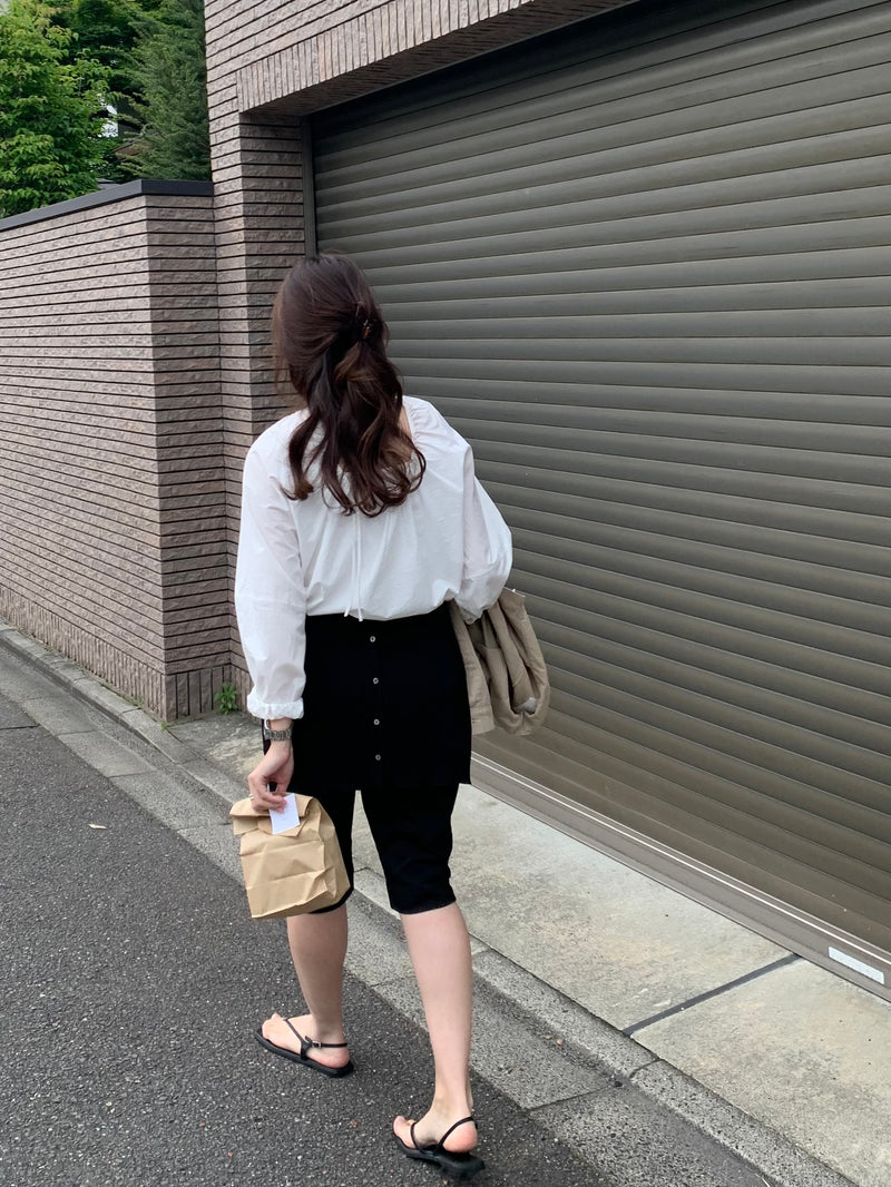 Mono capri pants