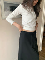 Move string skirt