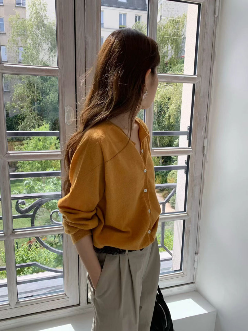 Aging double tuck pants