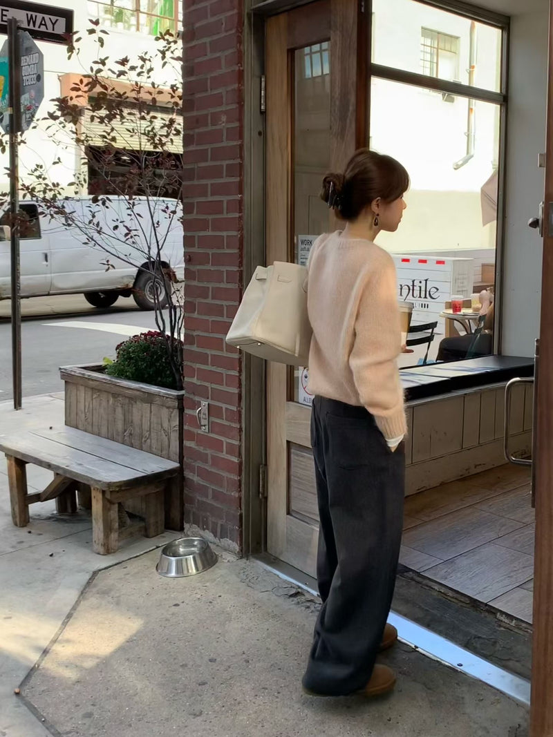Wool two tuck pants
