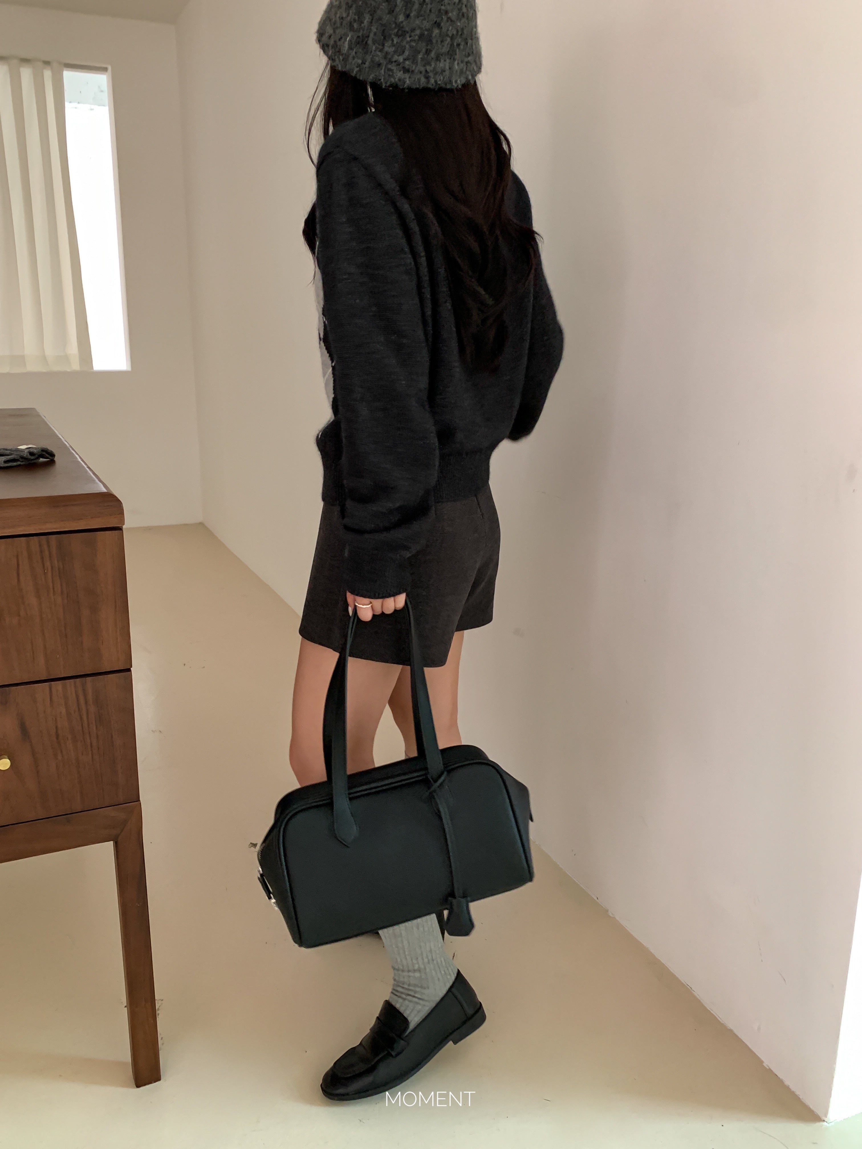 Bow shoulder bag