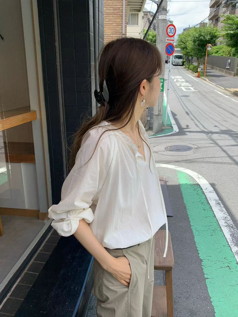 Breath blouse