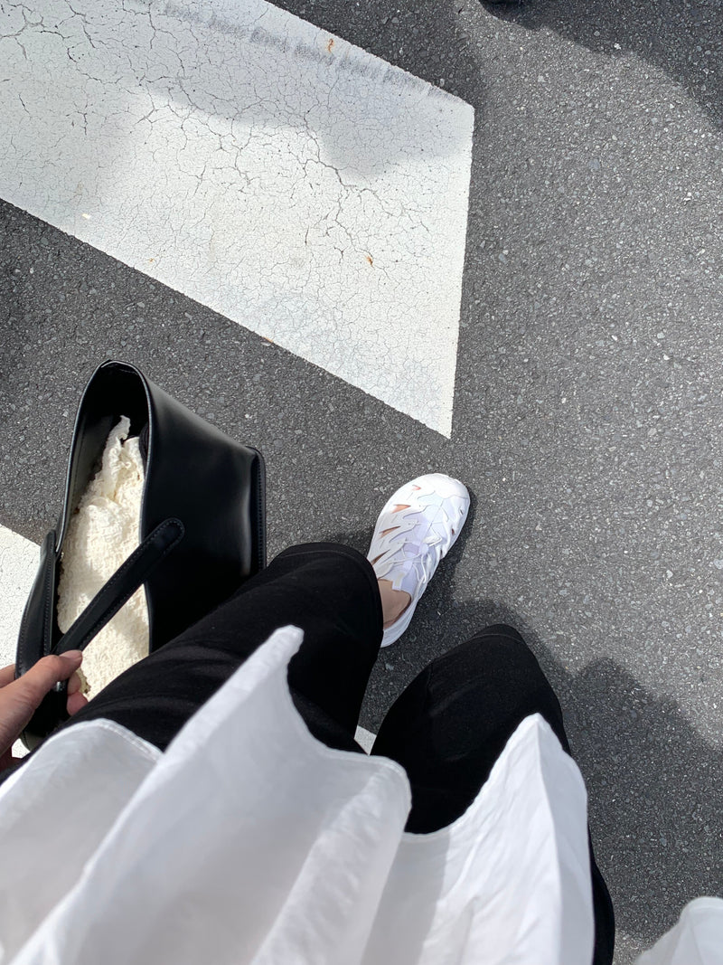 Mono capri pants
