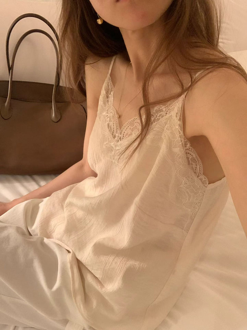 [Instock] Camisole lace blouse (ivory)