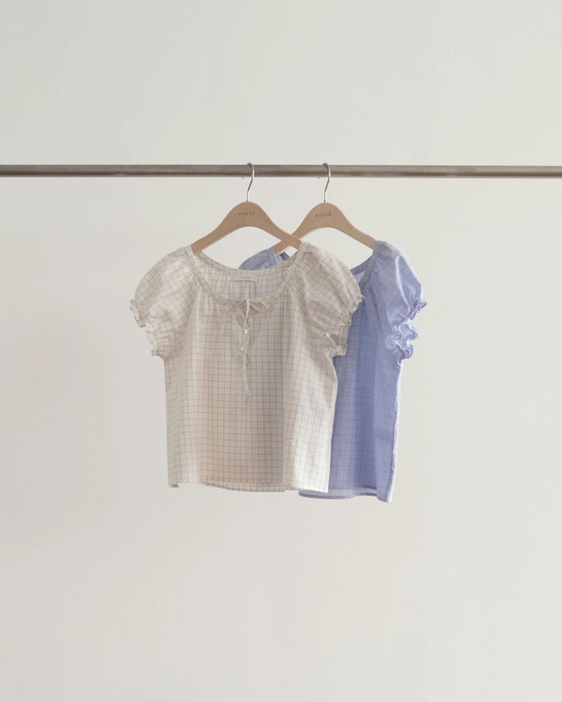 Oat check blouse