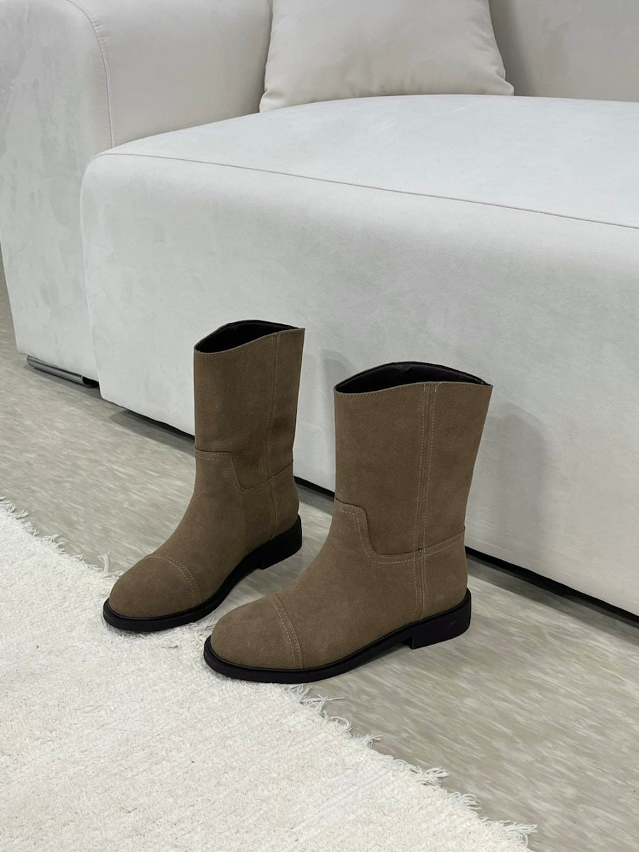 Bow round middle boots