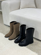 Bow round middle boots