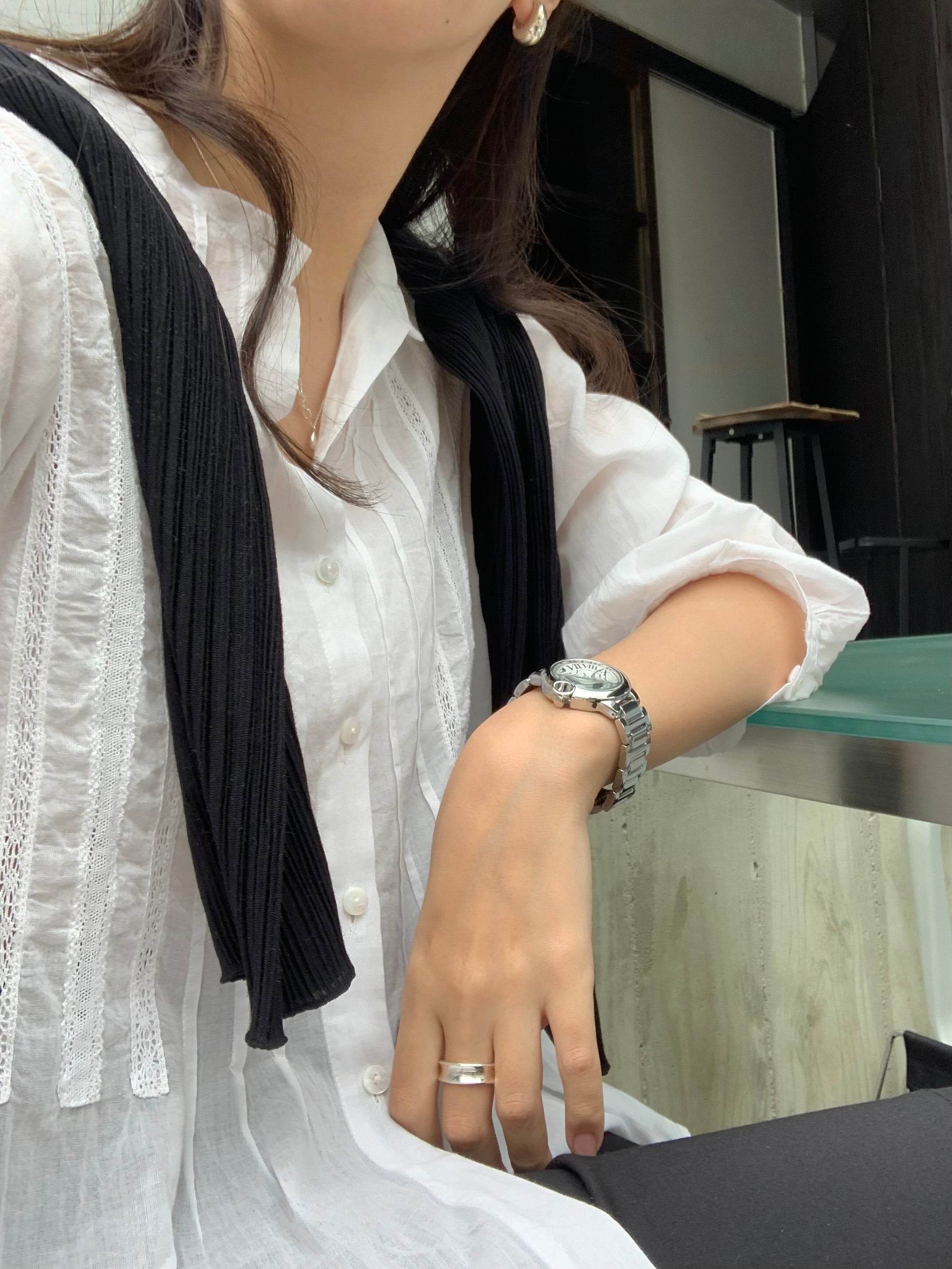 Classic round day watch