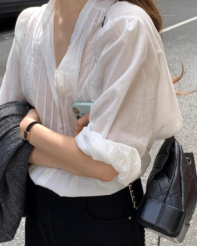 [sale] lace pintuck blouse