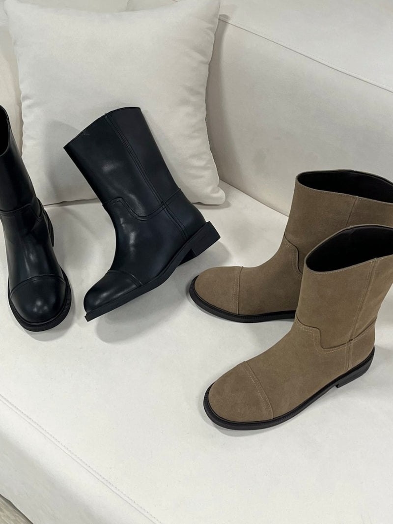 Bow round middle boots