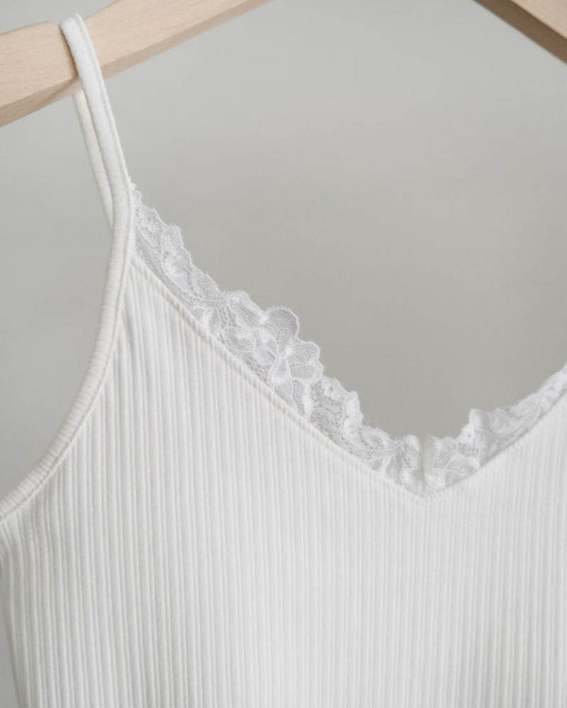 Sage lace sleeveless