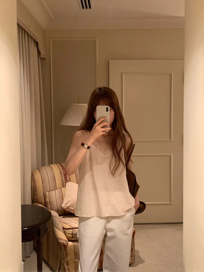 [Instock] Camisole lace blouse (ivory)