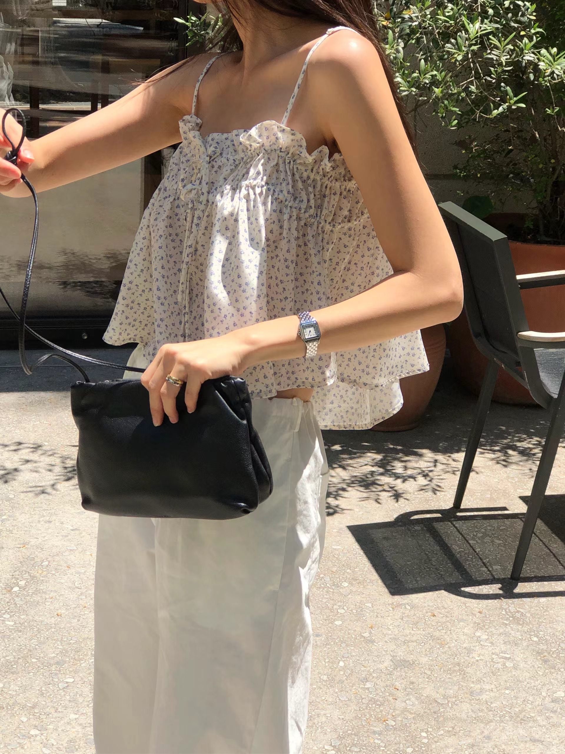 [Instock] Flower ribbon blouse (ivory)