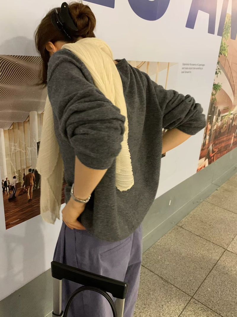 Ain v wholegarment knit