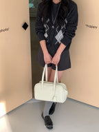 Bow shoulder bag
