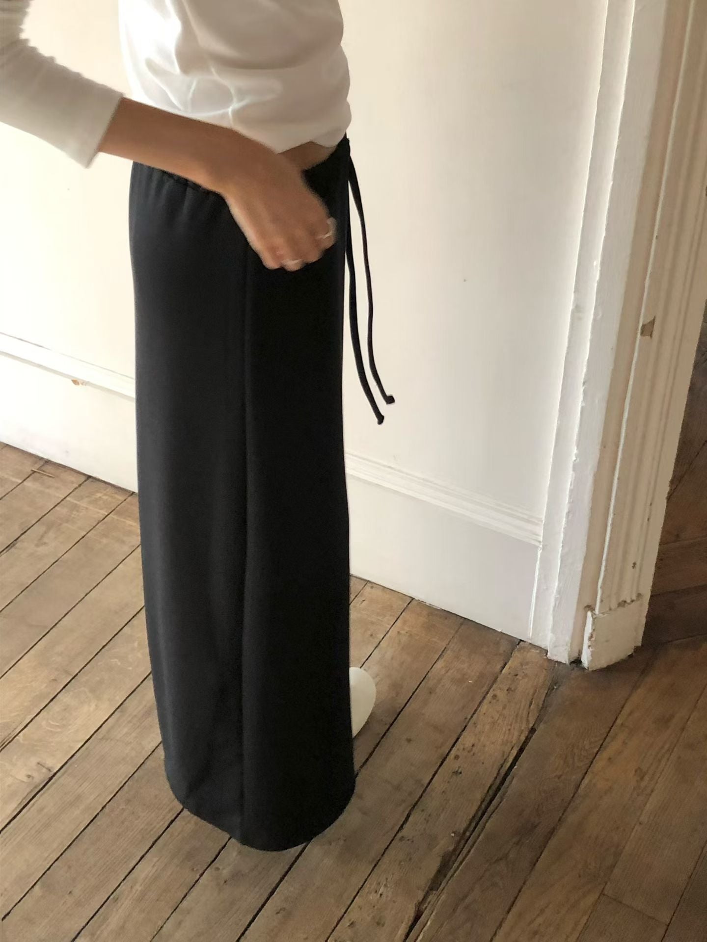 Move string skirt