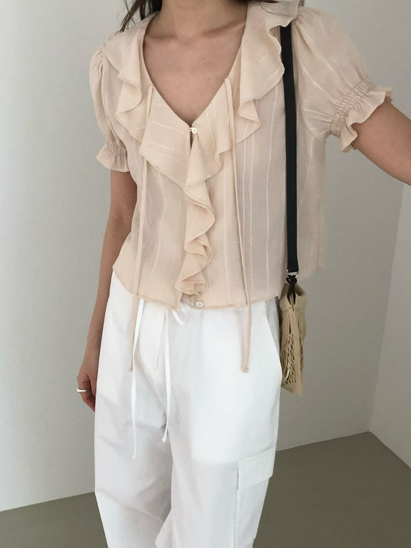 Frill ruffle blouse