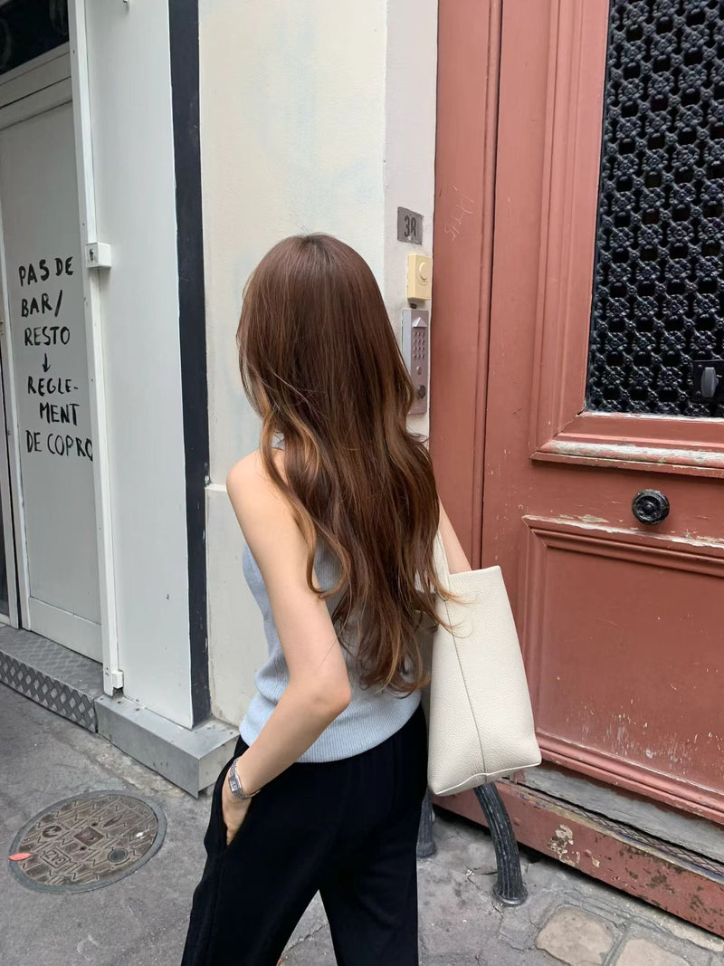 Low knit sleeveless