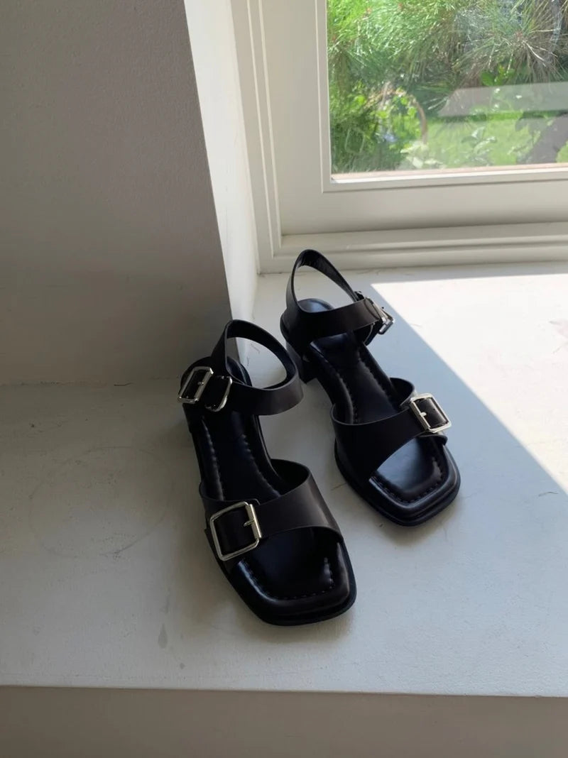 [sale] double buckle sandal (24.0)