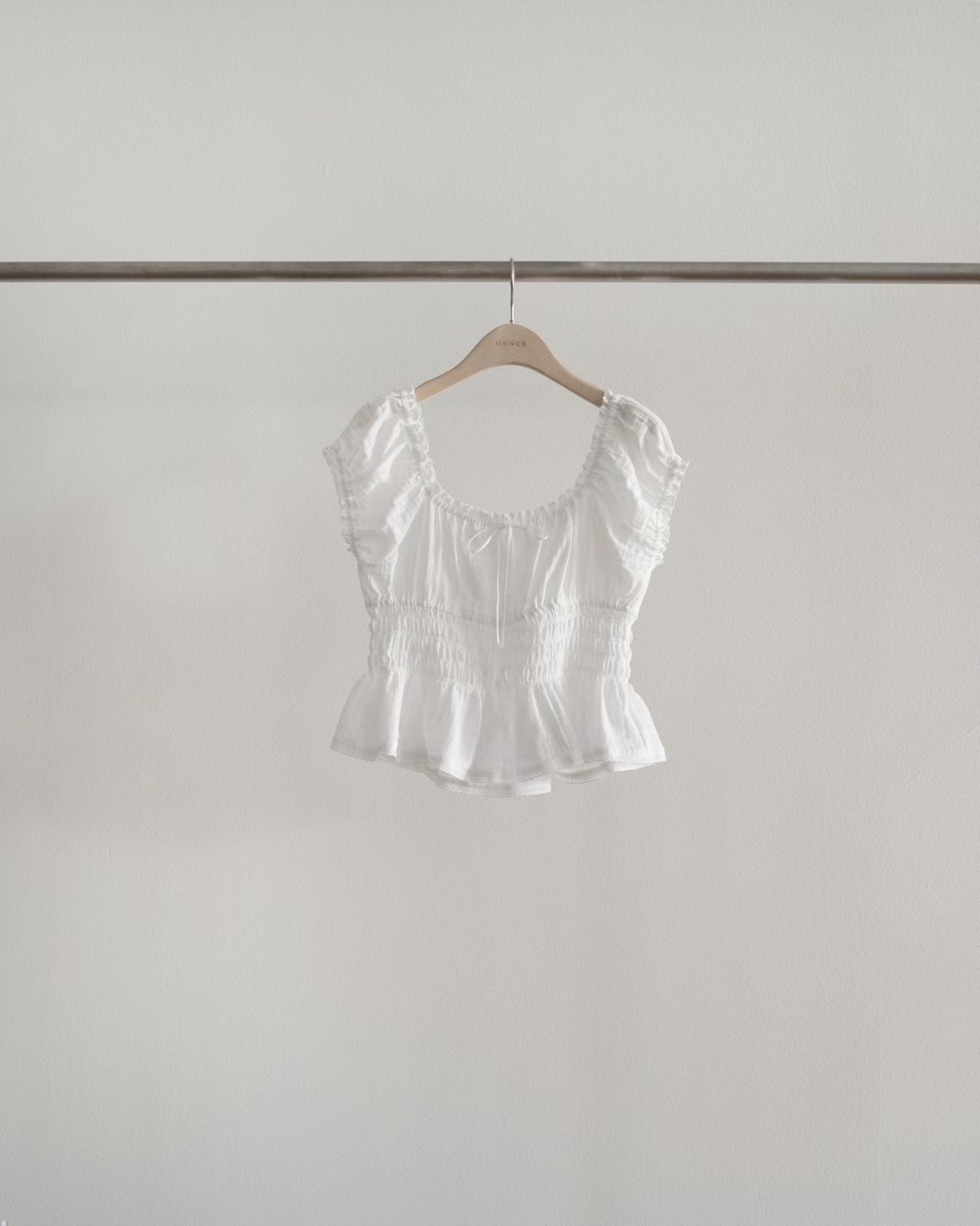Ribbon smoke blouse