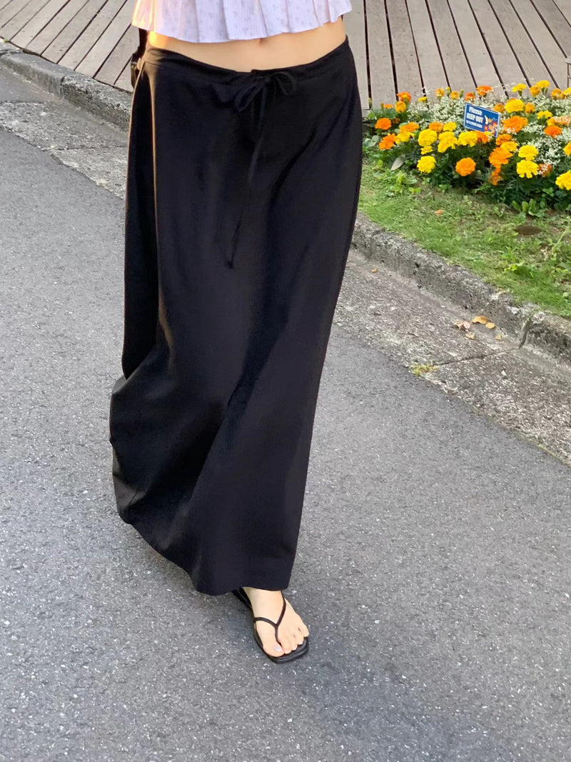 Airy maxi skirt