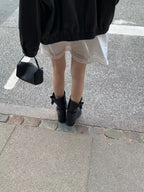 Mono v lace onepiece