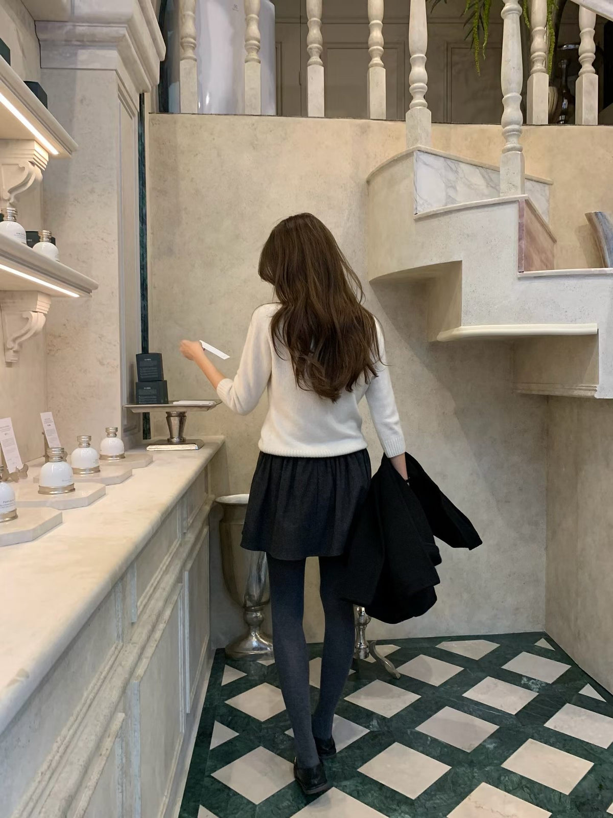Luiet raccoon cashmere v knit