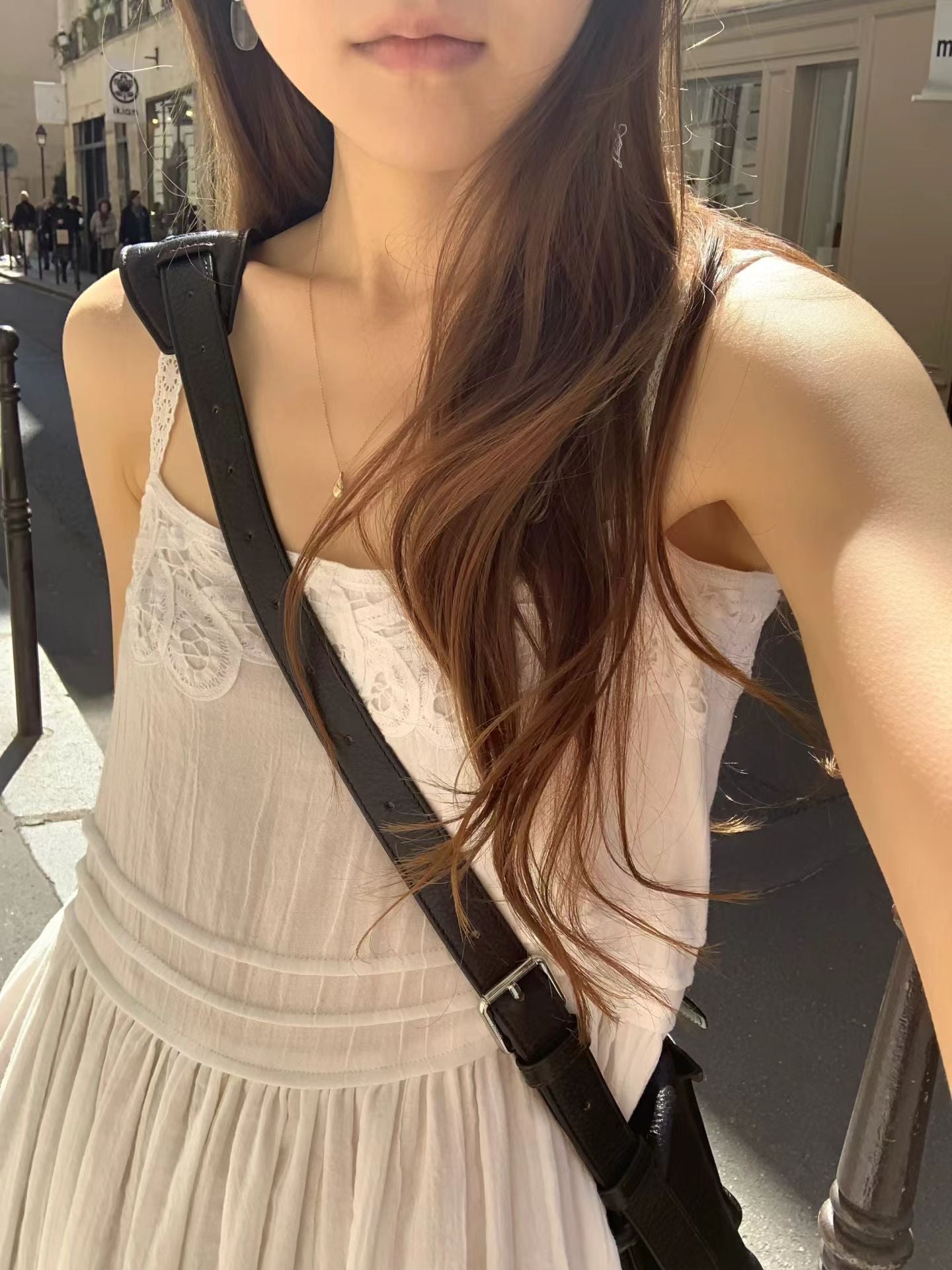 Embroidery lace pintuck onepiece