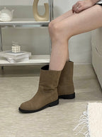 Bow round middle boots
