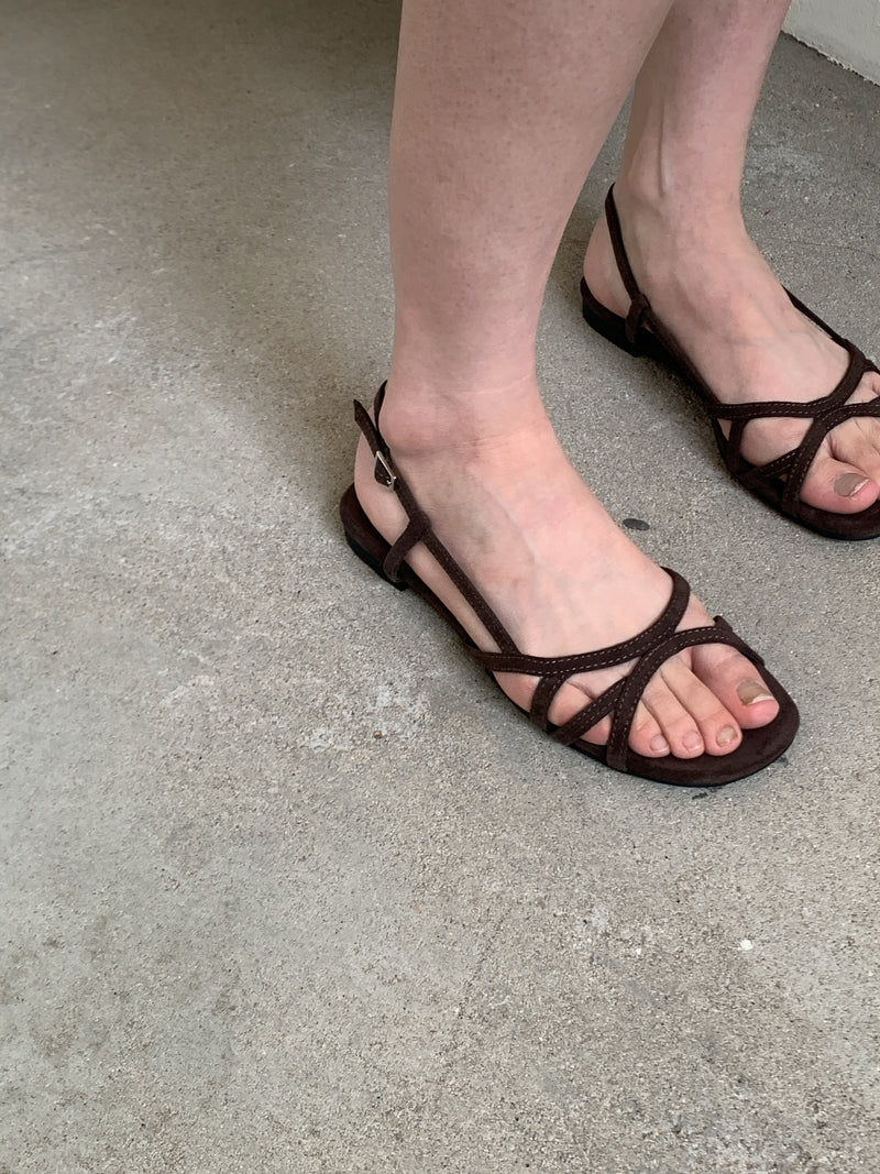 Nuance velvet line sandal