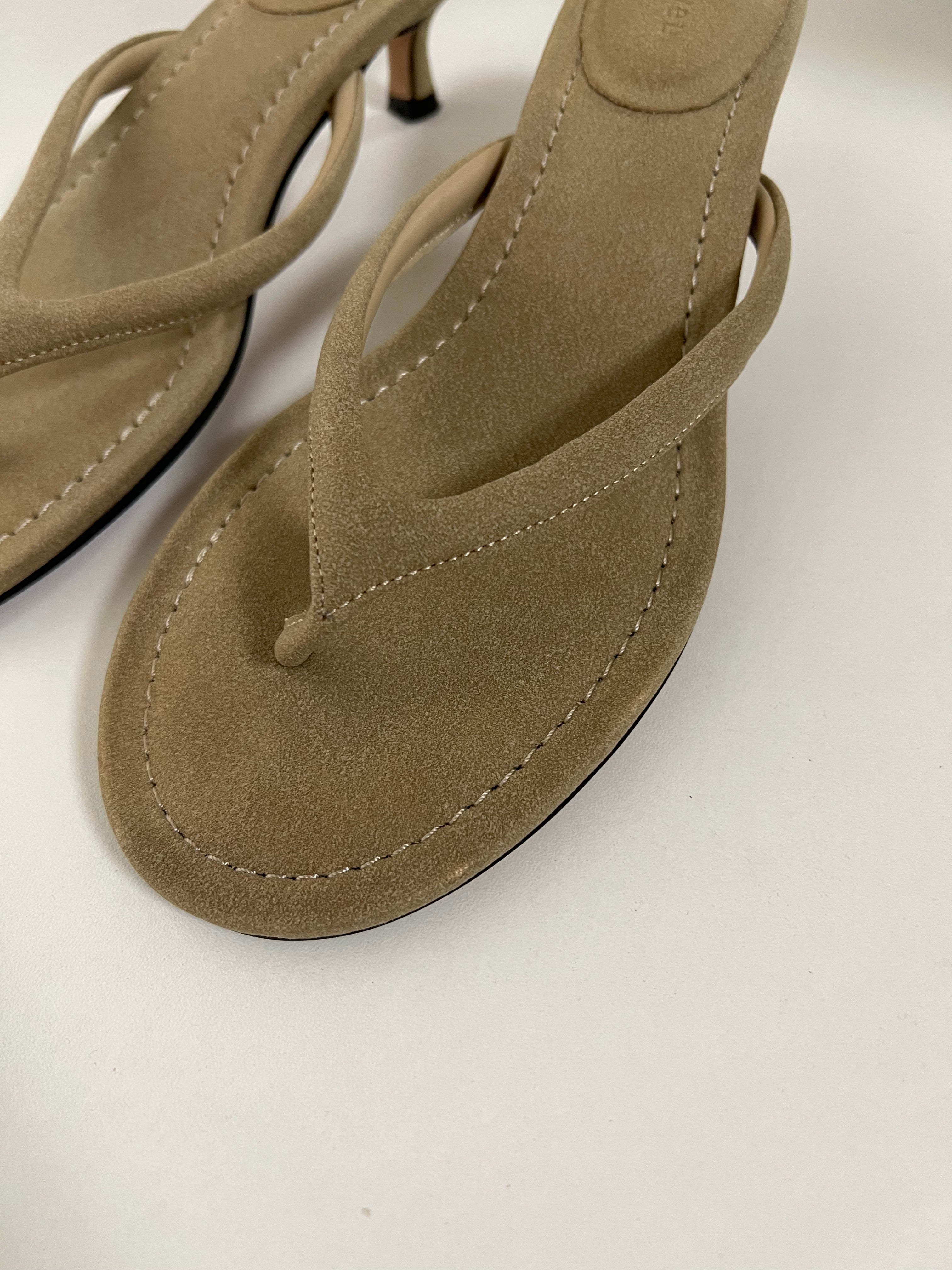 [sale] Velvet strap mule (24.5)