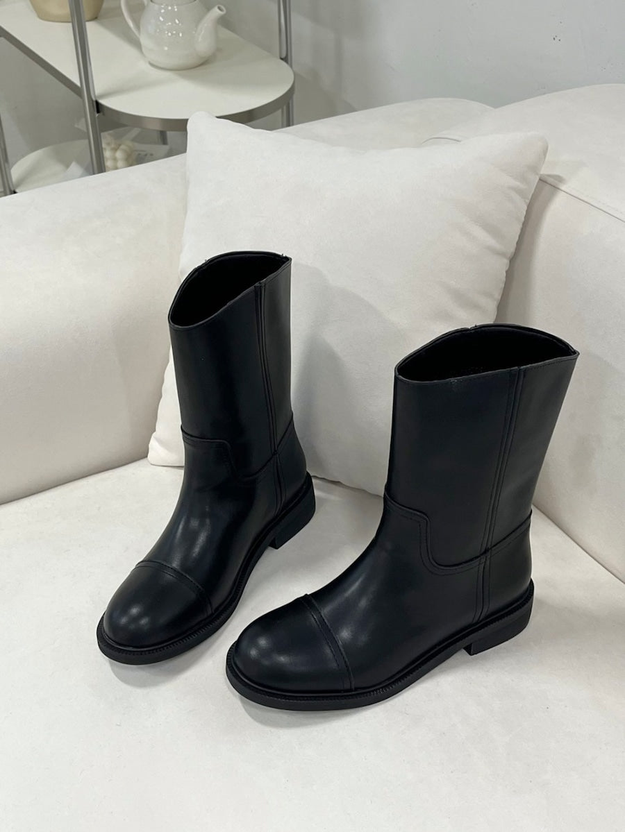 Bow round middle boots
