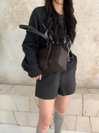 Bow shoulder bag