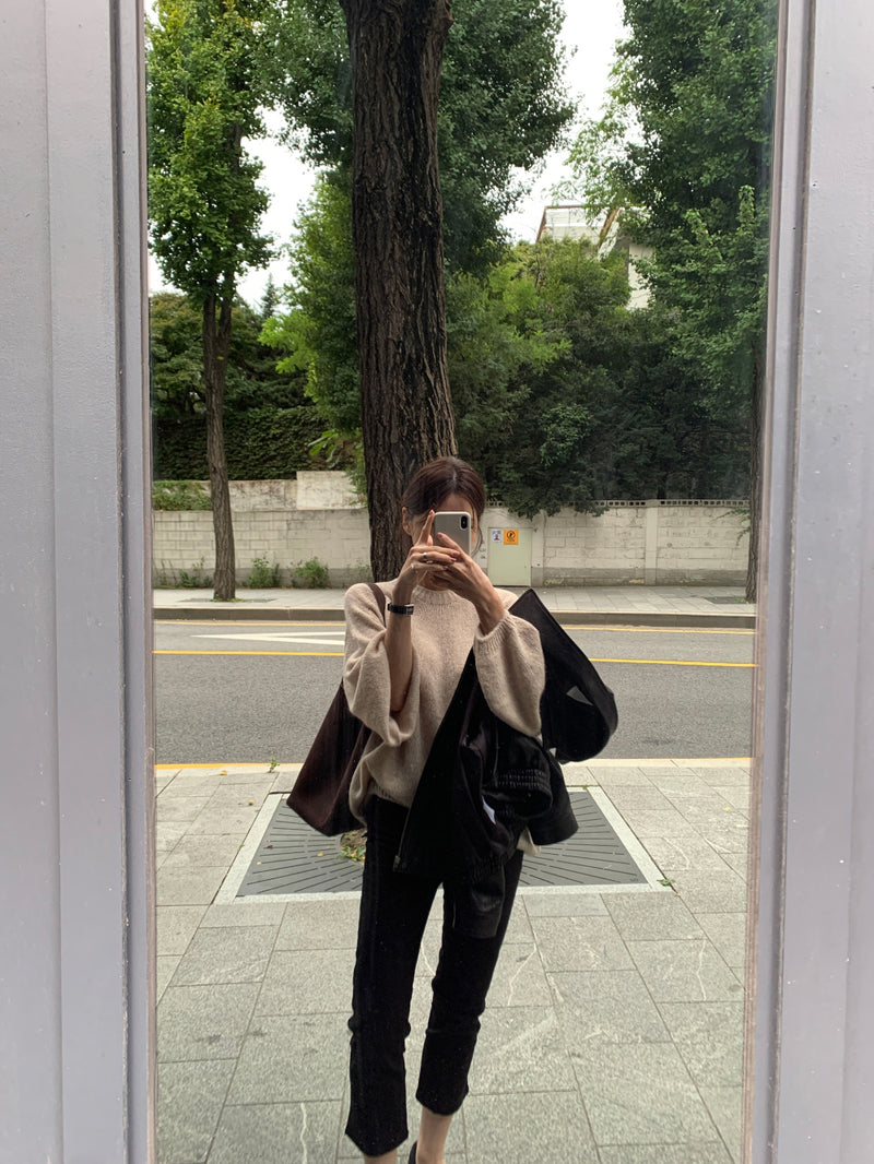 Balloon mohair knit